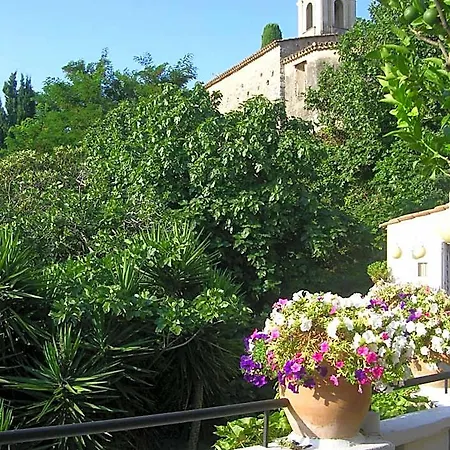 D'hotes Les Terrasses Du Soleil Bed and breakfast 4*